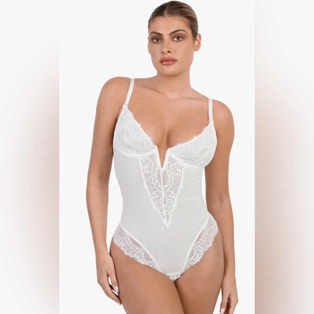 Popilush Shapewear Lace Deep V-Neck Sculpting Thong Bodysuit
